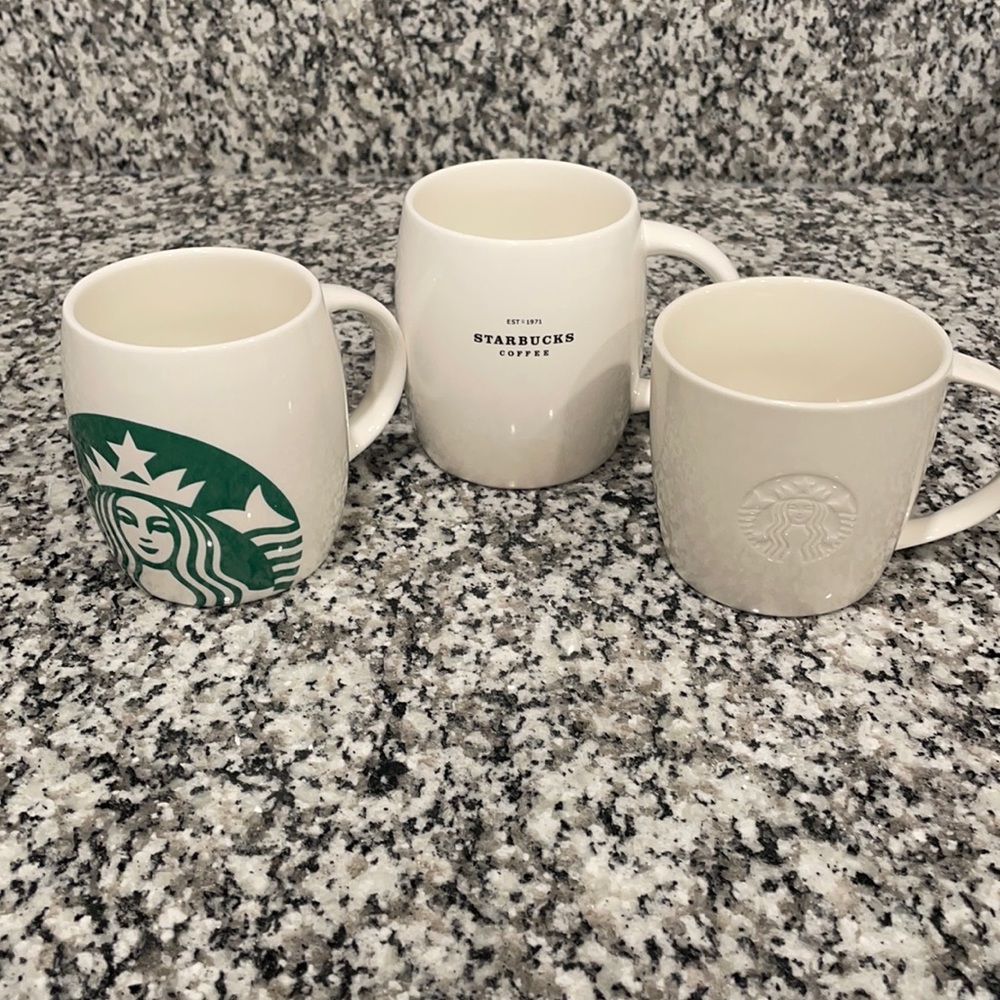 Starbucks lot of 3- coffee mugs EUC